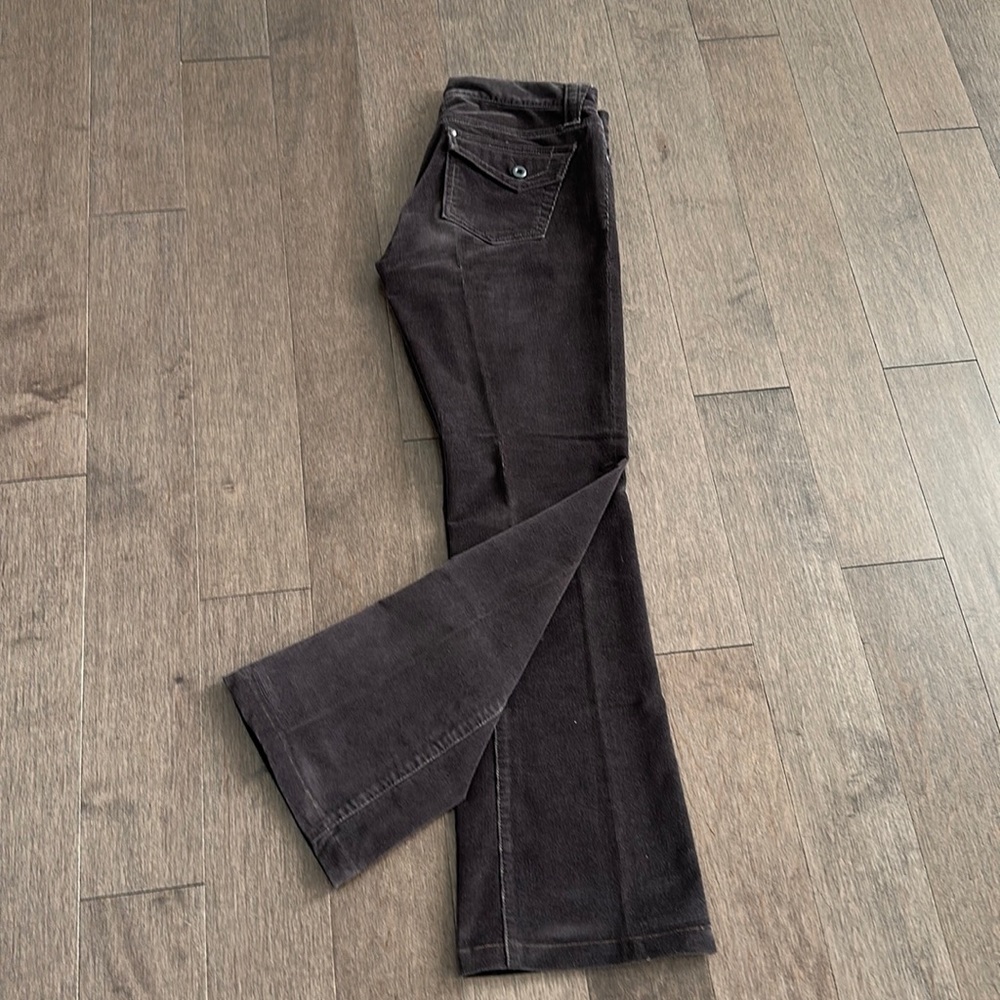 Gap ultra low rise corduroy brown pants. Straight leg size 6.